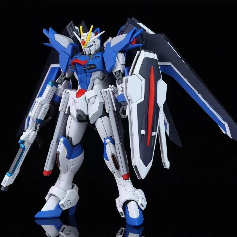 Model Kit Robot - HG STTS-909 Rising Freedom Gundam, Kit