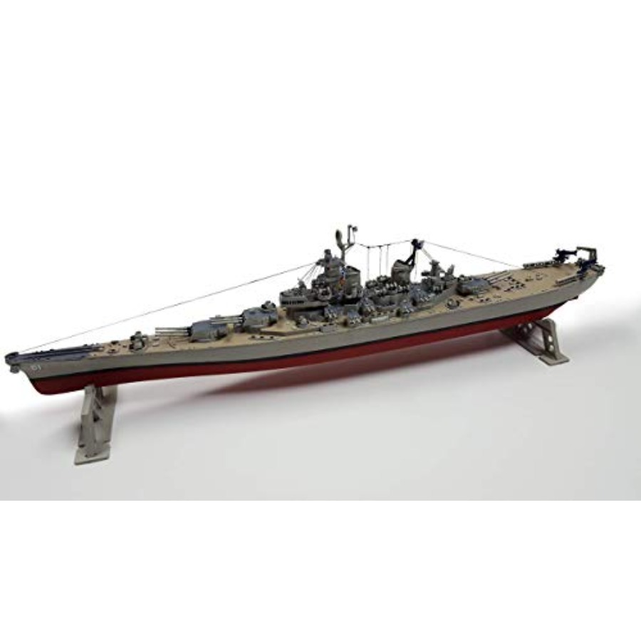 Kit de Modelo Plástico USS Iow - Model Kit Uss Iowa reseña y precio