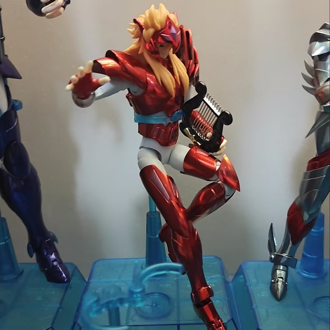 En stock: Figura de acción de  - Model Kit Asgard reseña y precio