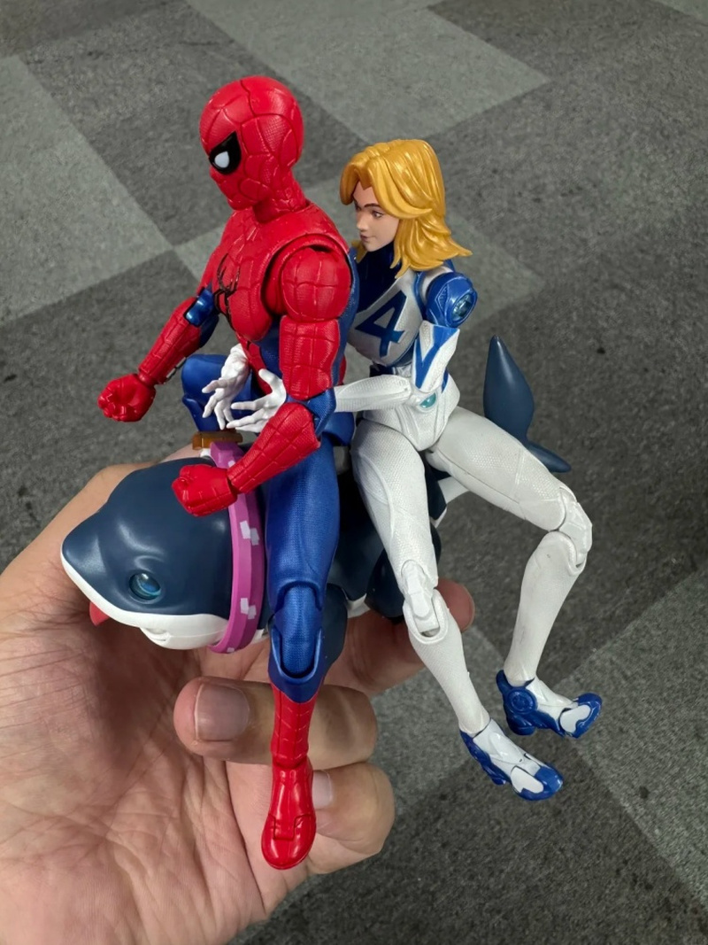 Blokees en Stock, Edición Beyo - Model Kit Action Figure reseña y precio