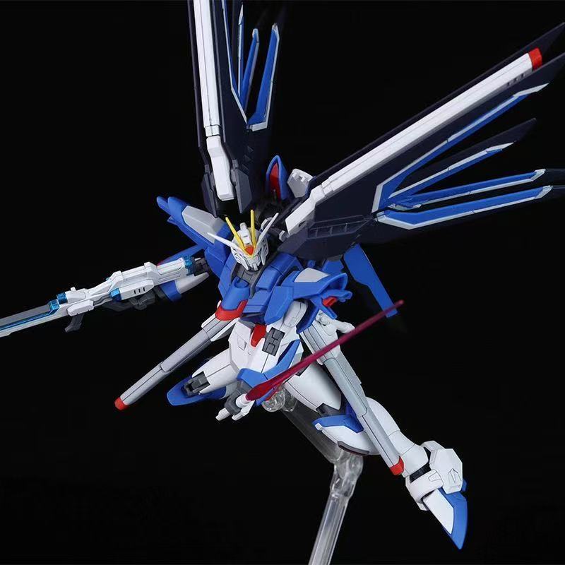 HG STTS-909 Rising Freedom Gun - Model Kit Robot reseña y precio